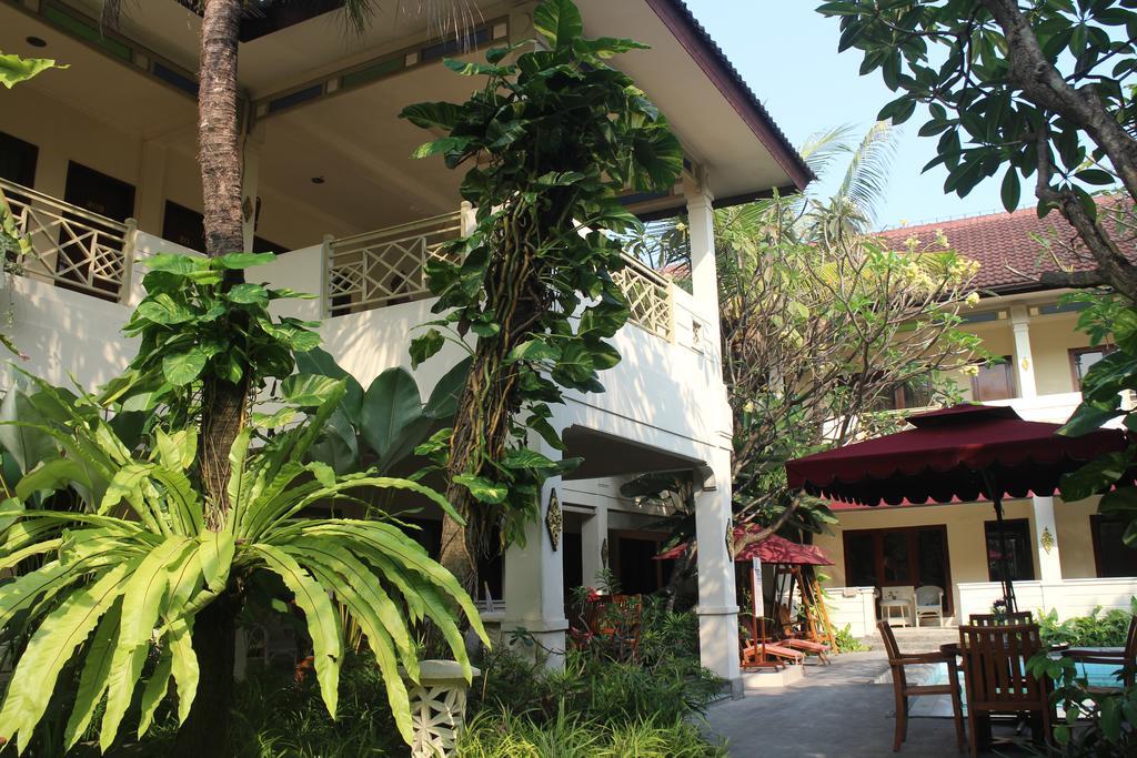 Hotel Indah Palace Yogyakarta Dış mekan fotoğraf