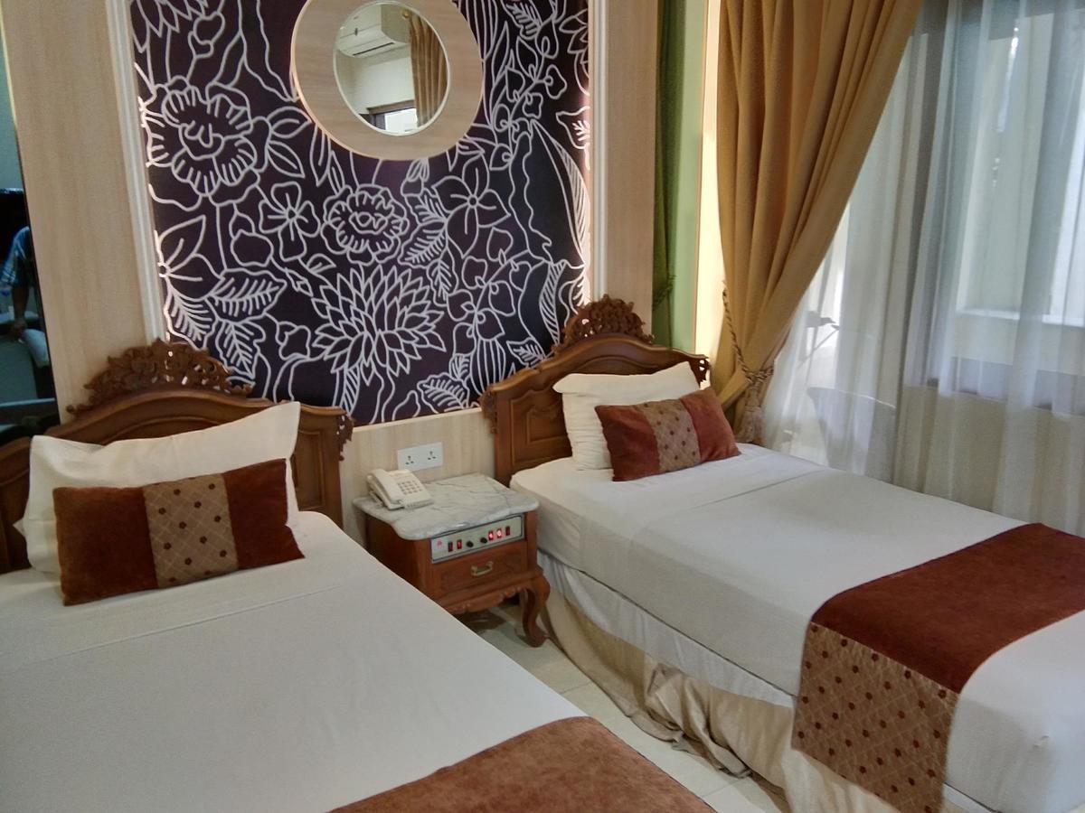 Hotel Indah Palace Yogyakarta Dış mekan fotoğraf