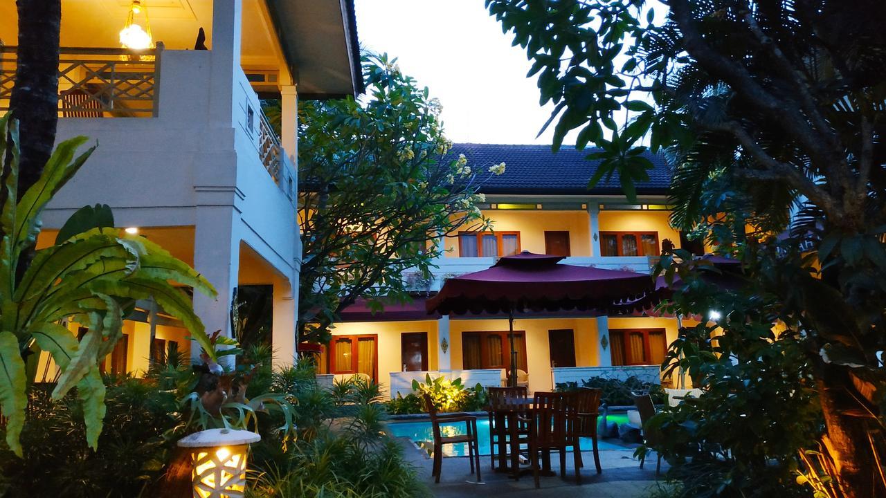 Hotel Indah Palace Yogyakarta Dış mekan fotoğraf