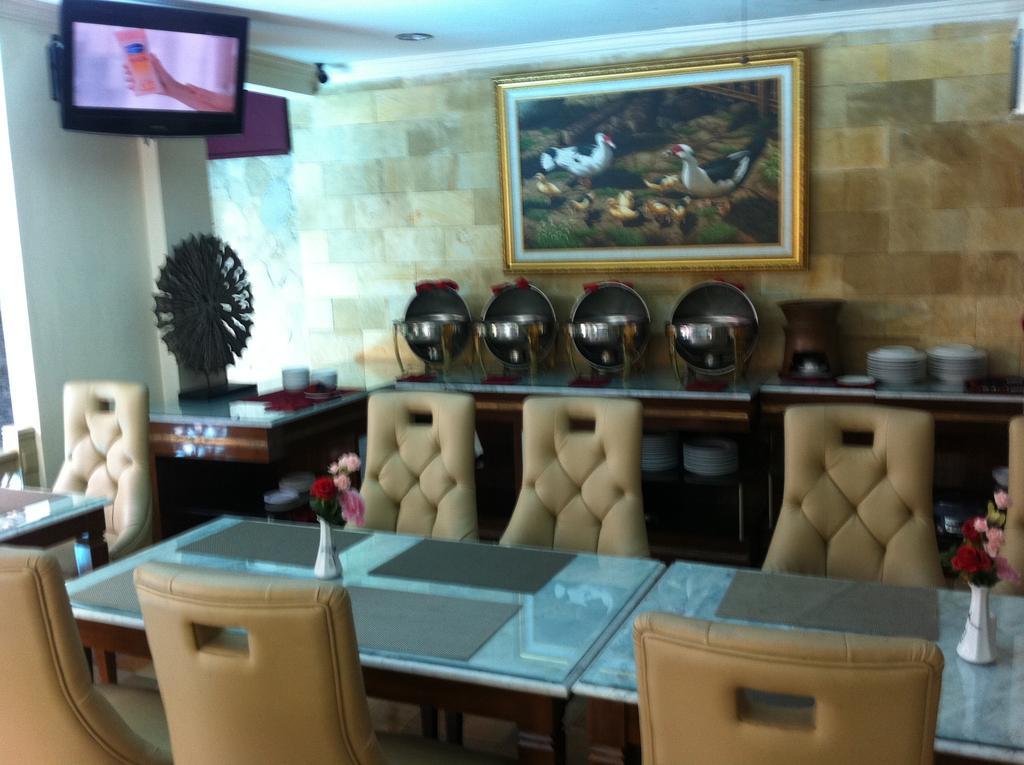 Hotel Indah Palace Yogyakarta Dış mekan fotoğraf