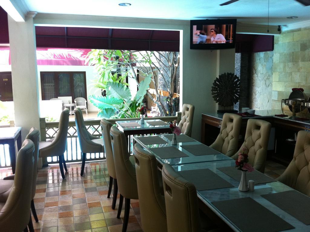 Hotel Indah Palace Yogyakarta Dış mekan fotoğraf