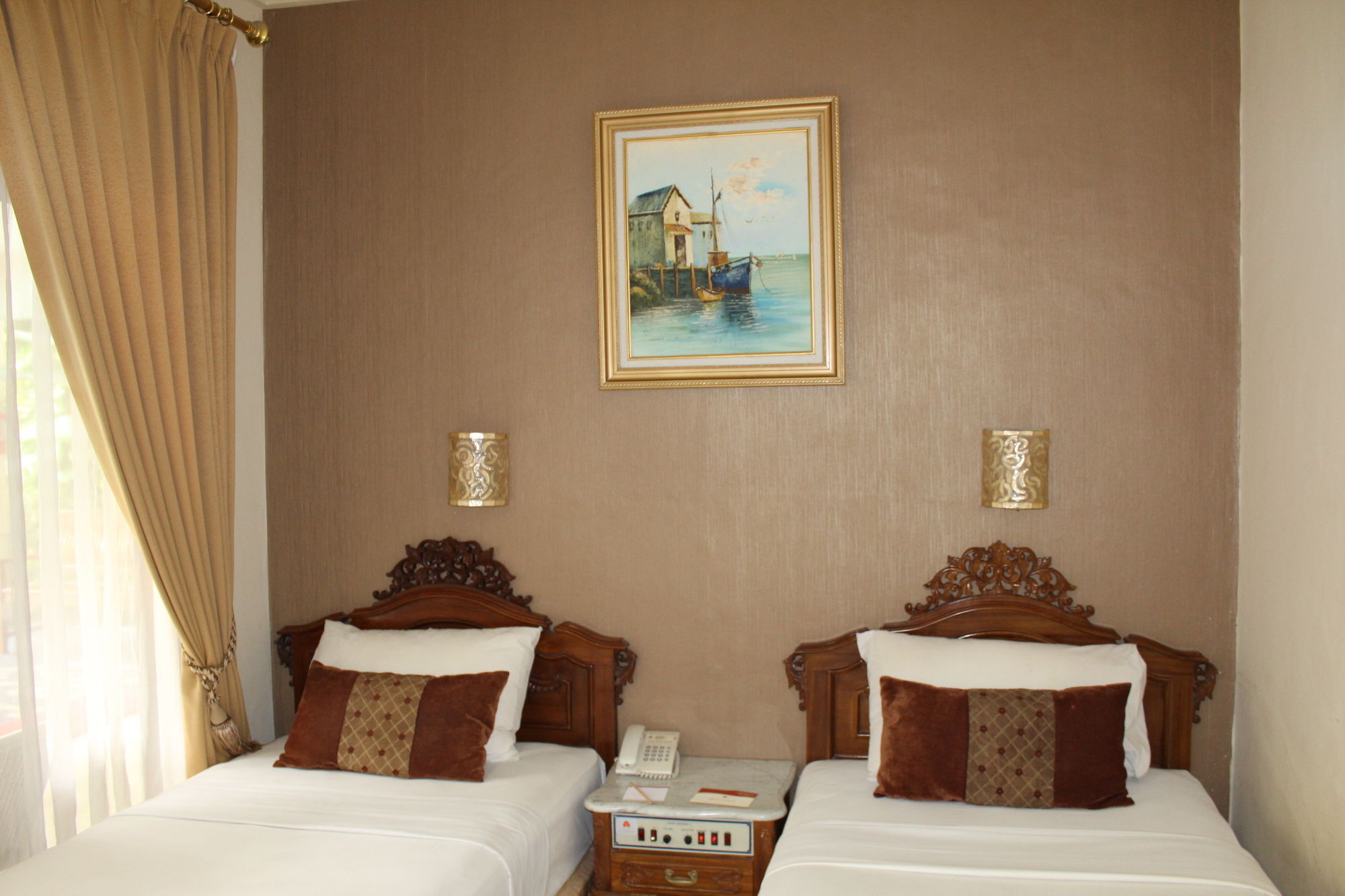 Hotel Indah Palace Yogyakarta Dış mekan fotoğraf